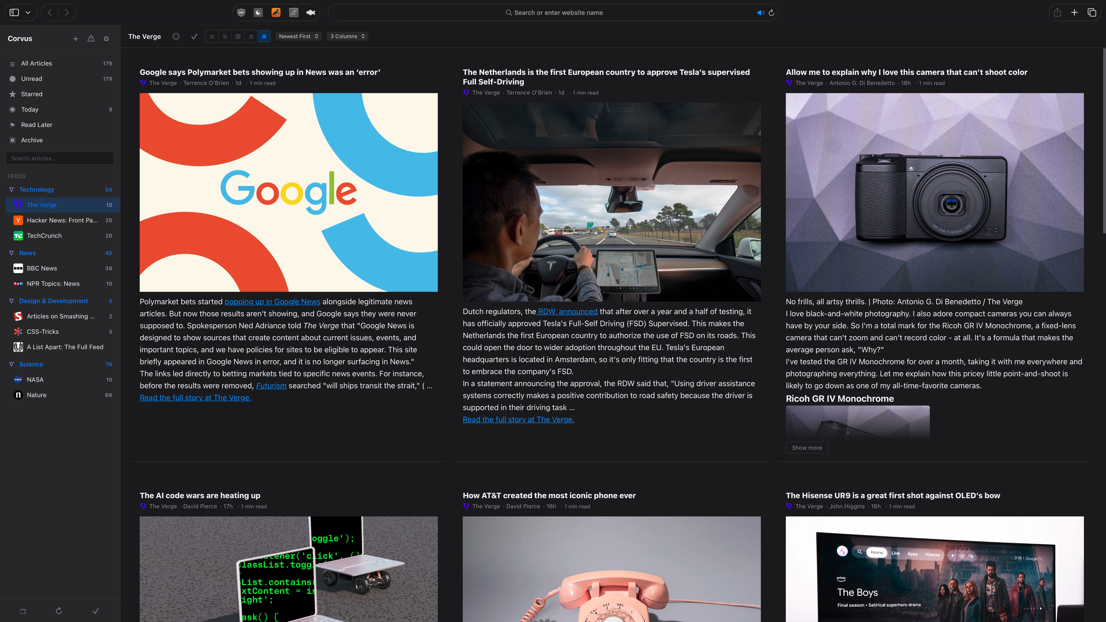 Corvus full-view layout with dark theme — magazine-style article cards